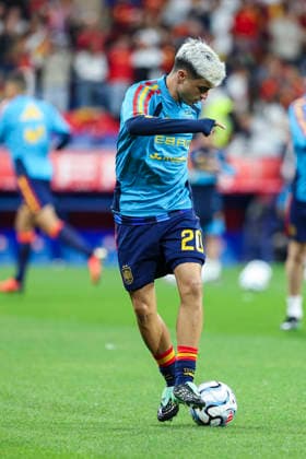October 3, 2026, Oviedo, Asturias, Spain: Pedri of Spain warms up during the UEFA Nations League 2026 27 group phase match between Spain and Czech Republic at Carlos Tartiere stadium on October 03, 2026, in Oviedo, Spain. Spain V Czech Republic - UEFA Nations League 2026 27 Group A3 MD3  - ZUMAa181 20261003_zaa_a181_074 Copyright: xIrinaxR.xHx