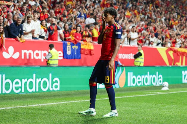 October 3, 2026, Oviedo, Asturias, Spain: Lamine Yamal of Spain celebrates after scoring his team s first goal during the UEFA Nations League 2026 27 group phase match between Spain and Czech Republic at Carlos Tartiere stadium on October 03, 2026, in Oviedo, Spain. Oviedo Spain - ZUMAa181 20261003_zaa_a181_080 Copyright: xIrinaxR.xHx