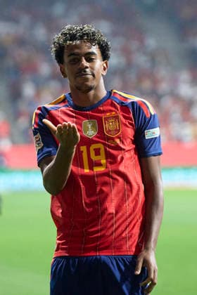 Spain - Czech Republic - UEFA Nations League 2026 27 OVIEDO, SPAIN - OCTOBER 3: Lamine Yamal of Spain celebrates after scoring his team s first goal during the UEFA Nations League 2026 27 group phase match between Spain and Czech Republic at the Carlos Tartiere Stadium on October 3, 2026 in Oviedo, Spain. (Photo by Diego Simon Photo Players Images Magara Press) Oviedo Carlos Tartiere Espana Copyright: xDiegoxSimonx