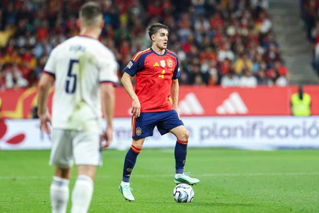October 3, 2026, Oviedo, Asturias, Spain: Ivan Fresneda of Spain controls the ball during the UEFA Nations League 2026 27 group phase match between Spain and Czech Republic at Carlos Tartiere stadium on October 03, 2026, in Oviedo, Spain. Oviedo Spain - ZUMAa181 20261003_zaa_a181_089 Copyright: xIrinaxR.xHx