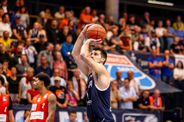 Jure Planinic, SYNTAINICS MBC, 44 on free throws, GER, Syntainics MBC vs. Ratiopharm Ulm, Basketball, 1st Bundesliga, Matchday 4, 2026–2027 season, October 3, 2026, GER, Syntainics MBC vs. Ratiopharm Ulm, Basketball, 1st Bundesliga, Matchday 4, 2026–2027 season, October 3, 2026, Weissenfels Copyright: xEibner-Pressefoto LauraxRoemerx EP_LRR