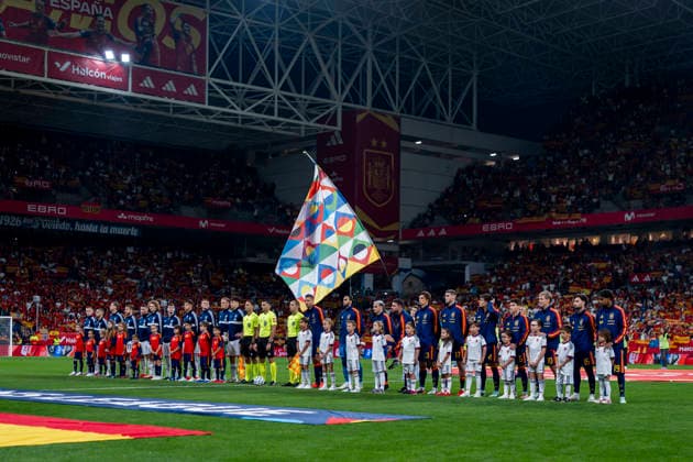 Spain v Czechia - UEFA Nations League 2026 27 Group A3 MD3 OVIEDO, SPAIN - OCTOBER 3: Both team are seen during the performance of the official anthem prior to the UEFA Nations League 2026 27 group phase match between Spain and Czechia at Estadio Carlos Tartiere on October 3, 2026 in Oviedo, Spain. Oviedo Estadio Carlos Tartiere Oviedo Spain Copyright: xAlbertoxGardinx AGardin_20261003_Foot_Spa_Cze_0337