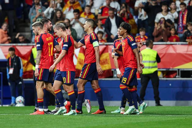 October 3, 2026, Oviedo, Asturias, Spain: Rodri of Spain celebrates after scoring his team s second goal with teammates during the UEFA Nations League 2026 27 group phase match between Spain and Czech Republic at Carlos Tartiere stadium on October 03, 2026, in Oviedo, Spain. Spain V Czech Republic - UEFA Nations League 2026 27 Group A3 MD3  - ZUMAa181 20261003_zaa_a181_106 Copyright: xIrinaxR.xHx