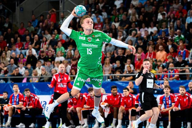 Bietigheim HBL 26 27 SG BBM Bietigheim Fuechse Berlin Tobias Grondahl Berlin Bietigheim Bissingen Egetrans Arena Baden-Württemberg Germany