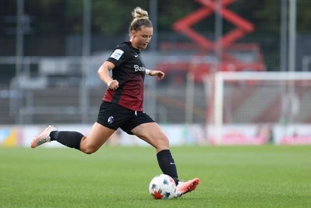 Carina Brunold of SC Freiburg in action, on the ball, making a solo run during the Women s Bundesliga match between 1. FC Köln and SC Freiburg, Franz Kremer Stadium on October 3, 2026, in Cologne, Germany. Photo by Oliver Kaelke, DeFodi Images. Carina Brunold of SC Freiburg controls the ball during the Bundesliga match between 1 FC Köln and SC Freiburg at Franz Kremer Stadium on October 3, 2026 in Cologne, Germany. Photo by Oliver Kaelke, DeFodi Images. DFB and DFL regulations prohibit any use of photographs as image sequences and or quasi-video. Photo by Oliver Kaelke, DeFodi Images.
