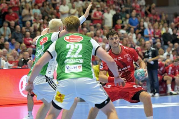Nikolaj Enderleit, MT Melsungen 4 (on the ball), Marian Michalczik, TSV Hannover Burgdorf 22, Justus Fischer, TSV Hannover Burgdorf 54 L, , GER, MT Melsungen vs. TSV Hannover Burgdorf, Handball, 1st Bundesliga, Matchday 7, 2026–2027 Season, October 3, 2026, GER, MT Melsungen vs. Hannover Burgdorf, Handball, 1st Bundesliga, Matchday 7, 2026–2027 season, October 3, 2026, Kassel Copyright: xEibner-Pressefotox xRolandxSippelx EP_RSL