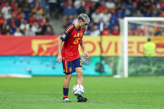 October 3, 2026, Oviedo, Asturias, Spain: Pedri of Spain controls the ball during the UEFA Nations League 2026 27 group phase match between Spain and Czech Republic at Carlos Tartiere stadium on October 03, 2026, in Oviedo, Spain. Spain V Czech Republic - UEFA Nations League 2026 27 Group A3 MD3  - ZUMAa181 20261003_zaa_a181_113 Copyright: xIrinaxR.xHx