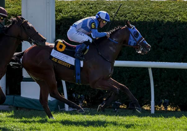October 3, 2026, Lexington, Ky, USA: Joe Shiesty (6) ridden by Fernando De La Cruz wins the Woodford Stakes presented by Fanduel (Grade 2) on Coolmore Turf Mile Day at Keeneland in Lexington, Kentucky on October 3, 2026. Eclipse Sportswire CSM Lexington USA - ZUMAcs17 20261003_faf_cs17_016 Copyright: xCaseyxLaughterx