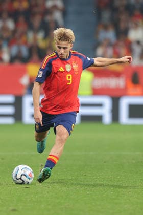 RECORD DATE NOT STATED 3rd October 2026; Carlos Tartiere Stadium, Oviedo, Spain; UEFA Nations League Football, Spain versus Czech Republic; Spain 9 Fermin Lopez takes free kick AmandaxMcMaster