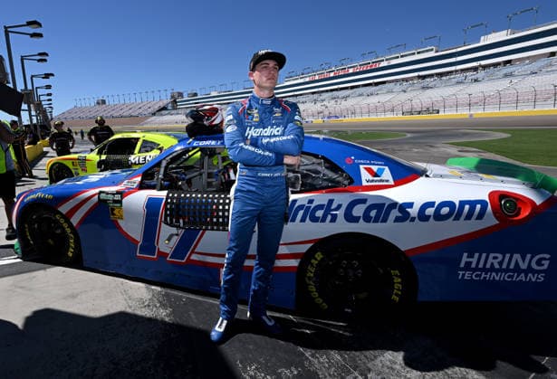 LAS VEGAS, NV - OCTOBER 03: Corey Day ( 17 Hendrick Motorsports HendrickCars.com Chevrolet) stands next to his race car his pole winning qualfiying run for the NASCAR, Motorsport, USA O™Reilly Auto Parts Series Focused Health 302 playoff race at Las Vegas Motor Speedway Saturday Oct. 3, 2026 in Las Vegas, Nevada. (Photo by Will Lester Icon Sportswire) AUTO: OCT 03 NASCAR O™Reilly Auto Parts Series Focused Health 302 EDITORIAL USE ONLY Icon26100304942