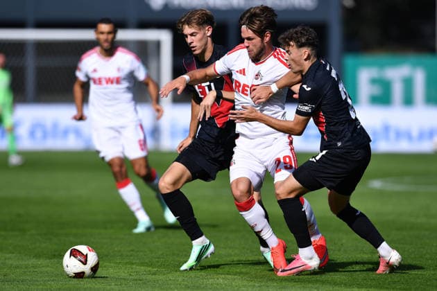 Soccer Friendly Match: FC Viktoria Köln vs. 1. FC Köln on October 3, 2026, at Sportpark Höhenberg in Cologne: Niklas Swider (Cologne), back: Jan Thielmann (Cologne), center: Lucas Wolf (Cologne), front: xRx