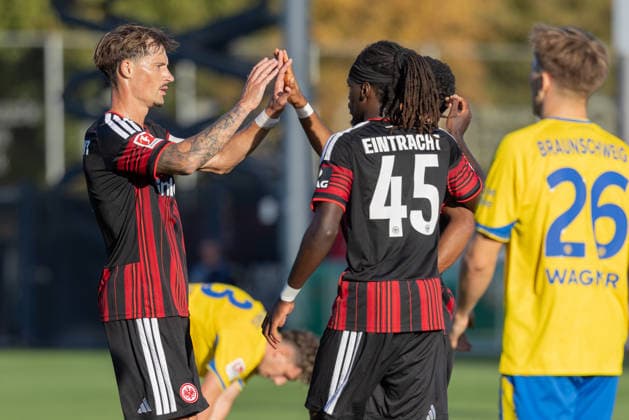 Eintracht Frankfurt vs. Eintracht Braunschweig, Friendly Match; Robin Koch, Eintracht Frankfurt; 4th Friendly Match between Eintracht Frankfurt and Eintracht Braunschweig on October 2, 2026, at Deutsche Bank Park in Frankfurt am Main; Frankfurt am Main, Hesse, Germany; Deutsche Bank Park
