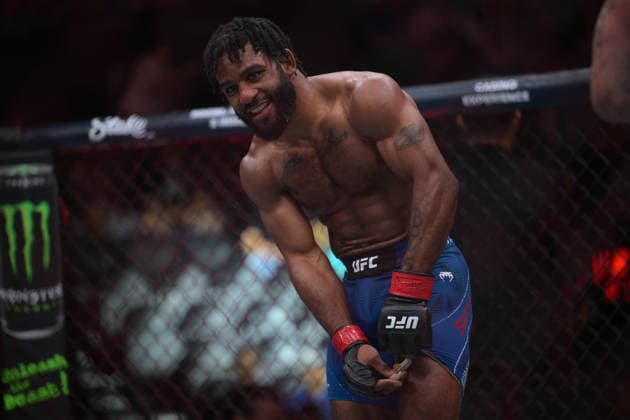 October 3, 2026, Salt Lake, Utah, USA: JACOBE SMITH defeated BRUCE WHITEHEAD by TKO (ground-and-pound) at 1:32 of Round 1 during UFC 332 at the Delta Arena in Utah. Salt Lake USA - ZUMAo117 20261003_zsp_o117_008 Copyright: xMikaelxOnax