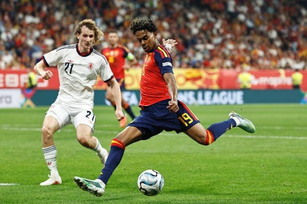 Lamine Yamal (ESP), OCTOBER 3, 2026 - Football Soccer : UEFA Nations League group stage for final tournament Group A3 Matchday 3 between Spain - Czech Republic at the Estadio Carlos Tartiere in Oviedo, Spain. Noxthirdxpartyxsales  aflo_353069343 MutsuxKawamorix