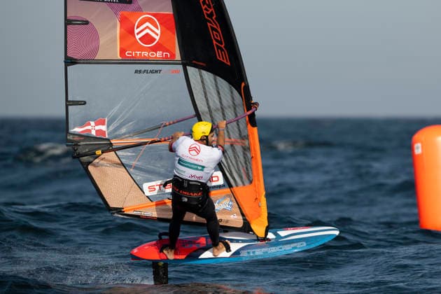 PWA Citroën World Windsurfing Tour Sylt 2026 Day 8 Slalom Foil Men Sylt Westerland, October 3, 2026 Matteo Iachino Slalom Foil Men, Italy, ITA 140 PWA Citroën World Windsurfing Tour Sylt 2026 Day 8 Slalom Foil Men on October 3, 2026, off Brandenburger Beach, motorboat on Sylt, Westerland, Germany Copyright: xBEAUTIFULxSPORTS AndreasxDickx