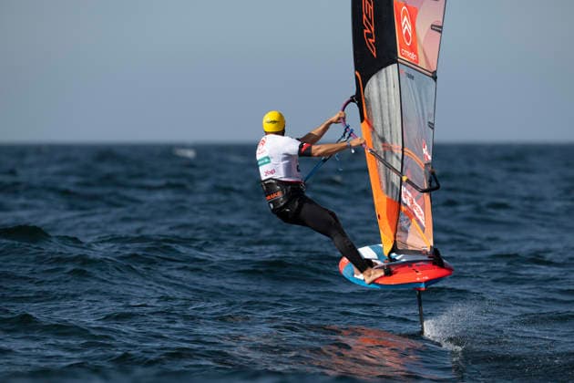 PWA Citroën World Windsurfing Tour Sylt 2026 Day 8 Slalom Foil Men Sylt Westerland, October 3, 2026 Matteo Iachino Slalom Foil Men, Italy, ITA 140 PWA Citroën World Windsurfing Tour Sylt 2026 Day 8 Slalom Foil Men on October 3, 2026, off Brandenburger Beach, motorboat on Sylt, Westerland, Germany Copyright: xBEAUTIFULxSPORTS AndreasxDickx