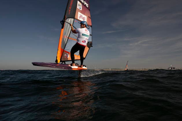 PWA Citroën World Windsurfing Tour Sylt 2026 Day 8 Slalom Foil Men Sylt Westerland, October 3, 2026 Pierre Macquaert Slalom Foil Men, France, FRA 945 PWA Citroën World Windsurfing Tour Sylt 2026 Day 8 Slalom Foil Men on October 3, 2026, off Brandenburger Beach, motorboat on Sylt, Westerland, Germany Copyright: xBEAUTIFULxSPORTS AndreasxDickx