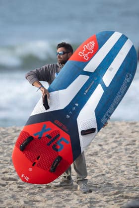 PWA Citroën World Windsurfing Tour Sylt 2026 Day 8 Slalom Foil Men Sylt Westerland, October 3, 2026 Matteo Iachino Slalom Foil Men, Italy, ITA 140 PWA Citroën World Windsurfing Tour Sylt 2026 Day 8 Slalom Foil Men on October 3, 2026, off Brandenburger Beach, motorboat on Sylt, Westerland, Germany Copyright: xBEAUTIFULxSPORTS AndreasxDickx