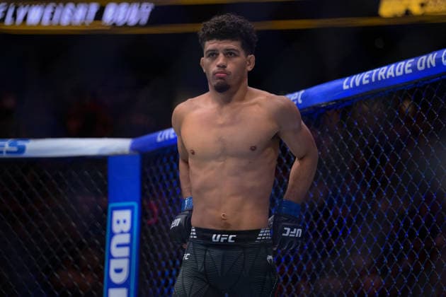 October 3, 2026, Salt Lake City, Utah, USA: IMANOL RODRIGUEZ defeated ALDEN CORIA by TKO (body kick) at 3:11 of Round 1 during UFC 332 at the Delta Arena in Utah. UFC 332: Imanol Rodriguez Defeated Alden Coria By TKO.  - ZUMAo117 20261003_zsp_o117_077 Copyright: xMikaelxOnax