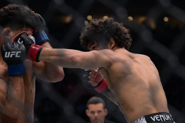 October 3, 2026, Salt Lake City, Utah, USA: IMANOL RODRIGUEZ defeated ALDEN CORIA by TKO (body kick) at 3:11 of Round 1 during UFC 332 at the Delta Arena in Utah. UFC 332: Imanol Rodriguez Defeated Alden Coria By TKO.  - ZUMAo117 20261003_zsp_o117_079 Copyright: xMikaelxOnax