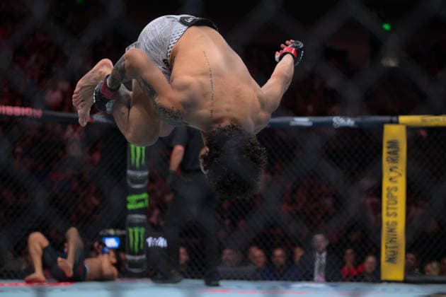 October 3, 2026, Salt Lake City, Utah, USA: IMANOL RODRIGUEZ defeated ALDEN CORIA by TKO (body kick) at 3:11 of Round 1 during UFC 332 at the Delta Arena in Utah. Salt Lake City USA - ZUMAo117 20261003_zsp_o117_082 Copyright: xMikaelxOnax