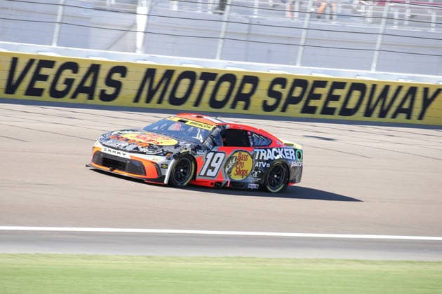 LAS VEGAS, CA - OCTOBER 03: Chase Briscoe ( 19 Joe Gibbs Racing Bass Pro Shops Toyota) during qualifying for the South Point 400 NASCAR, Motorsport, USA Cup Series Playoffs race on October 3, 2026, at Las Vegas Motor Speedway in Las Vegas, NV. (Photo by Matthew Bolt LVMS Icon Sportswire) AUTO: OCT 03 NASCAR Cup Series Playoffs South Point 400 EDITORIAL USE ONLY Icon26100304719