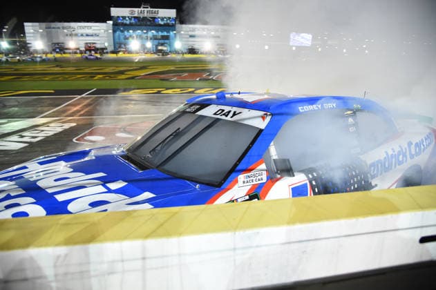 LAS VEGAS, NV - OCTOBER 03: Corey Day ( 17 Hendrick Motorsports HendrickCars.com Chevrolet) does a burnout to celebrate winning the race during the NASCAR, Motorsport, USA OÕReilly Auto Parts Series Focused Health 302 on October 03, 2026, at Las Vegas Motor Speedway in Las Vegas, NV. (Photo by Chris Williams LVMS Icon Sportswire) AUTO: OCT 03 NASCAR OÕReilly Auto Parts Series Focused Health 302 EDITORIAL USE ONLY Icon0072610031151