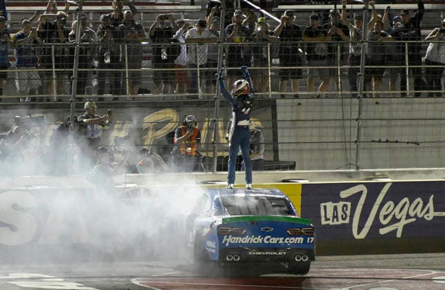 LAS VEGAS, NV - OCTOBER 03: Corey Day ( 17 Hendrick Motorsports HendrickCars.com Chevrolet) celebrates on top of his race car after winning the NASCAR, Motorsport, USA O™Reilly Auto Parts Series Focused Health 302 playoff race at Las Vegas Motor Speedway Saturday Oct. 3, 2026 in Las Vegas, Nevada. (Photo by Will Lester Icon Sportswire) AUTO: OCT 03 NASCAR O™Reilly Auto Parts Series Focused Health 302 EDITORIAL USE ONLY Icon26100354542