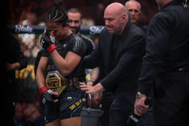 October 3, 2026, Salt Lake City, Utah, USA: NATALIA SILVA defeated WANG CONG by unanimous decision (48-47, 48-47, 49-46) during UFC 332 at the Delta Arena in Salt Lake City. Salt Lake City USA - ZUMAo117 20261003_zsp_o117_161 Copyright: xMikaelxOnax