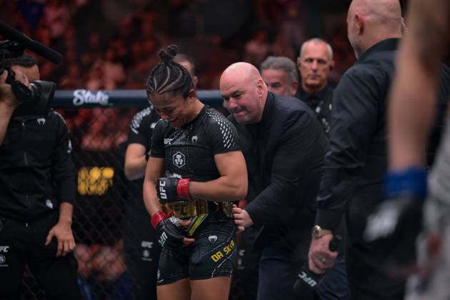 October 3, 2026, Salt Lake City, Utah, USA: NATALIA SILVA defeated WANG CONG by unanimous decision (48-47, 48-47, 49-46) during UFC 332 at the Delta Arena in Salt Lake City. Salt Lake City USA - ZUMAo117 20261003_zsp_o117_166 Copyright: xMikaelxOnax