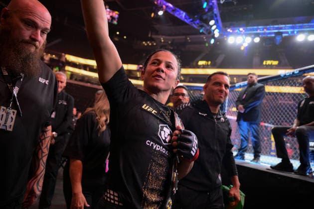 October 3, 2026, Salt Lake City, Utah, USA: NATALIA SILVA defeated WANG CONG by unanimous decision (48-47, 48-47, 49-46) during UFC 332 at the Delta Arena in Salt Lake City. Salt Lake City USA - ZUMAo117 20261003_zsp_o117_212 Copyright: xMikaelxOnax