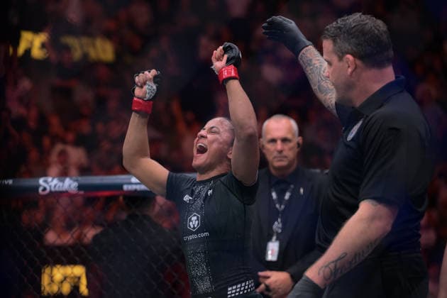 October 3, 2026, Salt Lake City, Utah, USA: NATALIA SILVA defeated WANG CONG by unanimous decision (48-47, 48-47, 49-46) during UFC 332 at the Delta Arena in Salt Lake City. Salt Lake City USA - ZUMAo117 20261003_zsp_o117_199 Copyright: xMikaelxOnax