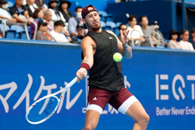 October 4, 2026, Tokyo, Japan: Kyrian Jacquet (France) returns a shot against Jaume Munar (Spain) during their Quarter-final match at the Kinoshita Group Japan Open Tennis Championships at Ariake Colosseum in Tokyo. The tournament runs from September 29 to October 6. Munar won 6-4, 6-2. Tokyo Japan - ZUMAm191 20261004_aap_m191_012 Copyright: xRodrigoxReyesxMarinx