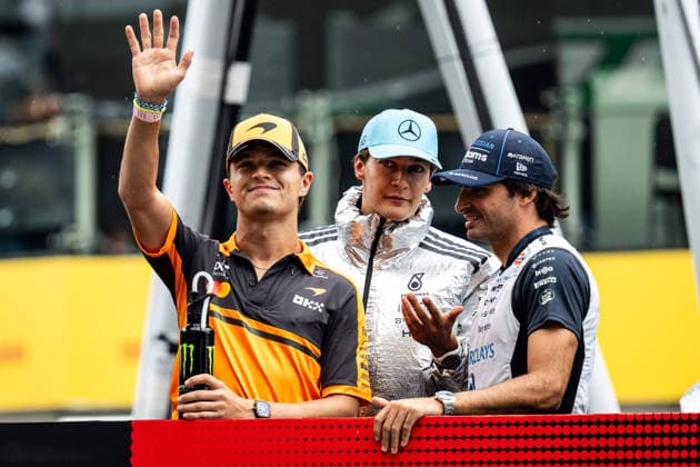 F1 - BAHRAIN GRAND PRIX IN MALAYSIA 2026 NORRIS Lando (gbr), McLaren F1 Team MCL40, portrait RUSSELL George (gbr), Mercedes AMG F1 Team W17, portrait SAINZ Carlos (spa), Williams F1 Team FW48, portrait during the 2026 Formula 1 Bahrain Grand Prix in Malaysia, 16th round of the 2026 Formula One World Championship, WM, Weltmeisterschaft from October 2 to 4, 2026 on the Sepang International Circuit, in Sepang, Malaysia - SepangMalaysia  Copyright: xALBERTOxVIMERCATIx