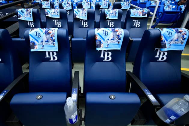 October 3, 2026, St. Petersburg, Florida, USA: A general image of the rally towels draped on the seats during pregame warmups prior to game one of the ALDS for the 2026 MLB, Baseball Herren, USA Playoffs between the Tampa Bay Rays and the New York Yankees on October 3, 2026 at Tropicana Field. The Rays beat the Yankees 1-0. MLB 2026: ALDS Tampa Bay 1 : 0 New York Yankees  - ZUMAh180 20261003_zsp_h180_014 Copyright: xKimxHukarix