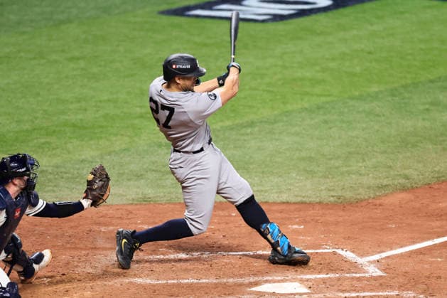 October 3, 2026, St. Petersburg, Florida, USA: New York Yankees designated hitter Giancarlo Stanton (27) strikes out in the top of the ninth inning of game one of the ALDS for the 2026 MLB, Baseball Herren, USA Playoffs on October 3, 2026 at Tropicana Field. The Rays beat the Yankees 1-0. St. Petersburg USA - ZUMAh180 20261003_zsp_h180_058 Copyright: xKimxHukarix