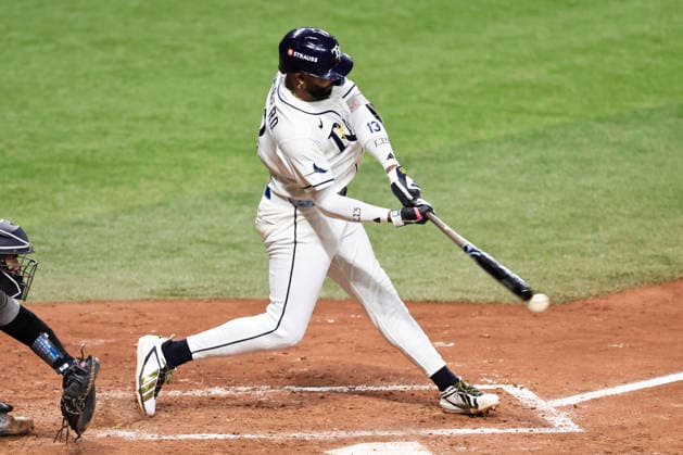 October 3, 2026, St. Petersburg, Florida, USA: Tampa Bay Rays third baseman Junior Caminero (13) fouls off a pitch in the eighth inning of game one of the ALDS for the 2026 MLB, Baseball Herren, USA Playoffs on October 3, 2026 at Tropicana Field. The Rays beat the Yankees 1-0. St. Petersburg USA - ZUMAh180 20261003_zsp_h180_086 Copyright: xKimxHukarix