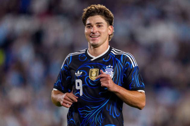 Burkina Faso v Argentina BUENOS AIRES, - OCTOBER 3: Julian Alvarez 9 of Argentina reacts to a goal during a game between Burkina Faso and Argentina at Estadio Monumental on October 3, 2026 in Buenos Aires, STATE . Buenos Aires Estadio Monumental Argentnina Copyright: xAndrewxJ.xClark ISIxPhotosx 10001