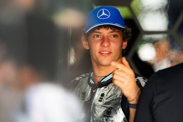 2026 Formula 1 Gulf Air Bahrain Grand Prix - Kuala Lumpur Andrea Kimi Antonelli 12 of Mercedes-AMG PETRONAS Formula One Team drives the Mercedes-AMG F1 W17 during the 2026 Formula 1 Gulf Air Bahrain Grand Prix at Sepang International Circuit in Kuala Lumpur, Malaysia on October 4, 2026. Photo by Antoine Lapeyre Reveries Agency ABACAPRESS.COM Kuala Lumpur Malaysia  Copyright: xAntoinexLapeyre ReveriesxAgency ABACAx