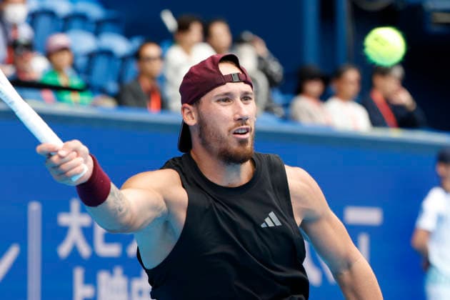October 4, 2026, Tokyo, Japan: Kyrian Jacquet (France) returns a shot against Jaume Munar (Spain) during their Quarter-final match at the Kinoshita Group Japan Open Tennis Championships at Ariake Colosseum in Tokyo. The tournament runs from September 29 to October 6. Munar won 6-4, 6-2. Tokyo Japan - ZUMAm191 20261004_aap_m191_011 Copyright: xRodrigoxReyesxMarinx