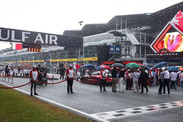 F1 - BAHRAIN GRAND PRIX IN MALAYSIA 2026 Illustration, grid under the rain during the 2026 Formula 1 Bahrain Grand Prix in Malaysia, 16th round of the 2026 Formula One World Championship, WM, Weltmeisterschaft from October 2 to 4, 2026 on the Sepang International Circuit, in Sepang, Malaysia - SepangMalaysia  Copyright: xANTONINxVINCENTx