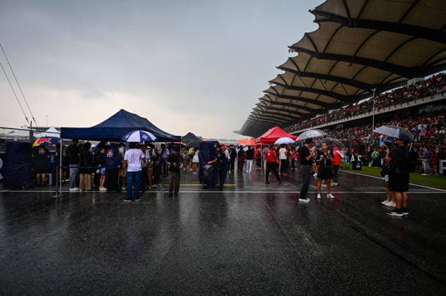 Grid during Raceday of Saturday of Formula 1 Gulf Air Bahrain Grand Prix in Malaysia 2026 at Sepang International Circuit in Sepang, Malaysia. Round 16 of 23 of the 2026 FIA Formula One World Championship, WM, Weltmeisterschaft held October 2-4, 2026. The race was relocated from Bahrain to Malaysia and held at Sepang International Circuit. Formula 1 Gulf Air Bahrain Grand Prix in Malaysia 2026 - Round 16 of 23 - Sepang International Circuit, Sepang, Malaysia F1-2026-R04-BHR