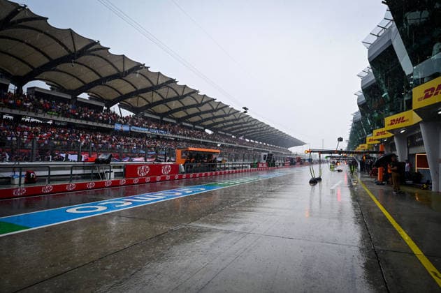 Grid during Raceday of Saturday of Formula 1 Gulf Air Bahrain Grand Prix in Malaysia 2026 at Sepang International Circuit in Sepang, Malaysia. Round 16 of 23 of the 2026 FIA Formula One World Championship, WM, Weltmeisterschaft held October 2-4, 2026. The race was relocated from Bahrain to Malaysia and held at Sepang International Circuit. Formula 1 Gulf Air Bahrain Grand Prix in Malaysia 2026 - Round 16 of 23 - Sepang International Circuit, Sepang, Malaysia F1-2026-R04-BHR