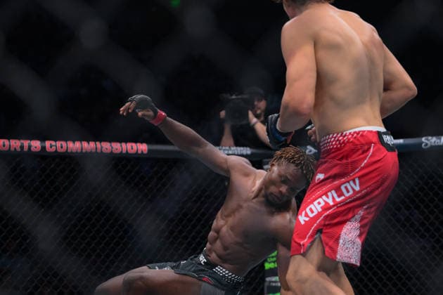 October 3, 2026, Salt Lake City, Utah, USA: ROMAN KOPYLOV defeated ATEBA GAUTIER by TKO (strikes) at 3:12 of Round 1 during UFC 332 at the Delta Arena in Utah. Salt Lake City USA - ZUMAo117 20261003_zsp_o117_115 Copyright: xMikaelxOnax