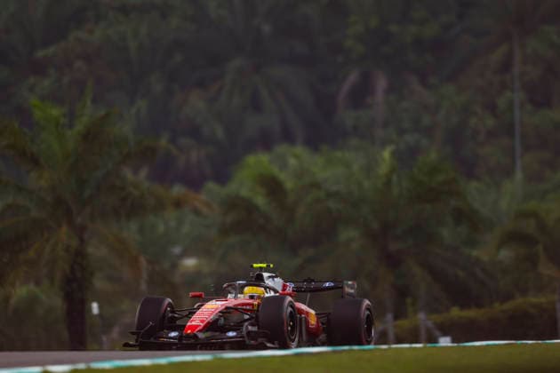 F1 - BAHRAIN GRAND PRIX IN MALAYSIA 2026 44 HAMILTON Lewis (gbr), Scuderia Ferrari SF-26, action during the 2026 Formula 1 Bahrain Grand Prix in Malaysia, 16th round of the 2026 Formula One World Championship, WM, Weltmeisterschaft from October 2 to 4, 2026 on the Sepang International Circuit, in Sepang, Malaysia - SepangMalaysia  Copyright: xANTONINxVINCENTx