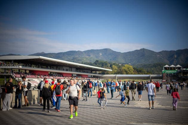 MOTORSPORTS - Classic Cars - ITALIAN HISTORIC GRAND PRIX Photo by IPA ABACAPRESS.COM89290176 - Public Fans Supporters during the Historic Italian Grand Prix, Mugello (FI), October 2–4, 2026. Barberino del Mugello Italy  Copyright: xIPAxSport ABACAx