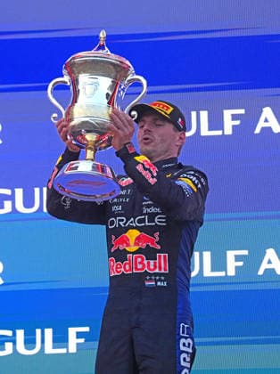 2026 Formula 1 Gulf Air Bahrain Grand Prix, October 4, 2026, Sepang International Circuit, Kuala Lumpur, 2026 Formula 1 Gulf Air Bahrain Grand Prix, Podium, Winner Max Verstappen (NLD), Oracle Red Bull Racing, Kuala Lumpur, Sepang International Circuit, Malaysia Copyright: xNordphotox xBraticx