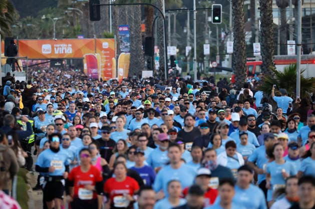 Vina del Mar, 4 de octubre 2026 Miles de corredores participan de los recorridos por el borde costero de la ciudad en las distancias 10k, 21k y 42k en la Maraton de Vina del Mar Sebastian Cisternas Photosport Maraton de Vina del Mar 2026 
