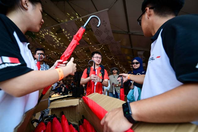 IPA89293077 - Fanzone Area on Race Day (Saturday) of the 2026 Formula 1 Gulf Air Bahrain Grand Prix in Malaysia at the Sepang International Circuit in Sepang, Malaysia. Round 16 of 23 of the 2026 FIA Formula One World Championship, WM, Weltmeisterschaft held October 2–4, 2026. The race was moved from Bahrain to Malaysia and held at the Sepang International Circuit during the 2026 Formula 1 Gulf Air Bahrain Grand Prix in Malaysia—Round 16 of 23—at the Sepang International Circuit in Sepang, Malaysia, as part of the Formula 1 Championship on October 4, 2026.  Copyright: xSrinivasaxKrishnanx xAlessioxDexMarcox xAvens-images.com AvensImages IPAxSportx xx IPA89293077