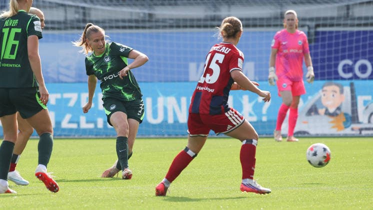 VfL vs. HSV, Women s Bundesliga, Wolfsburg, October 4, 2026, Soccer, Women, Google Pixel Bundesliga, 2026–2027 Season, VfL Wolfsburg vs. Hamburger SV, Janina Minge, VfL Wolfsburg, AOK Stadium, Lower Saxony, Germany